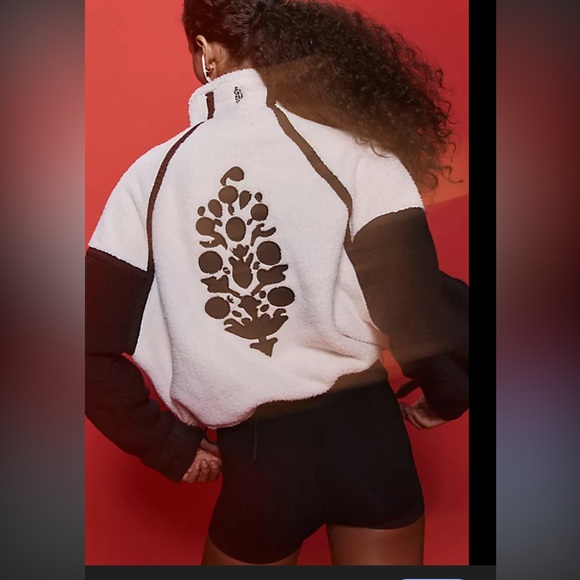 Free People Tops - ❌SOLD ❌